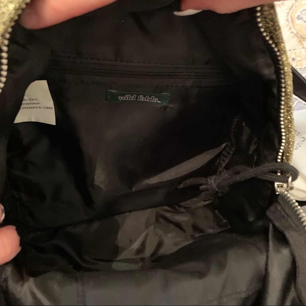 Backpack - Picture 5 of 5